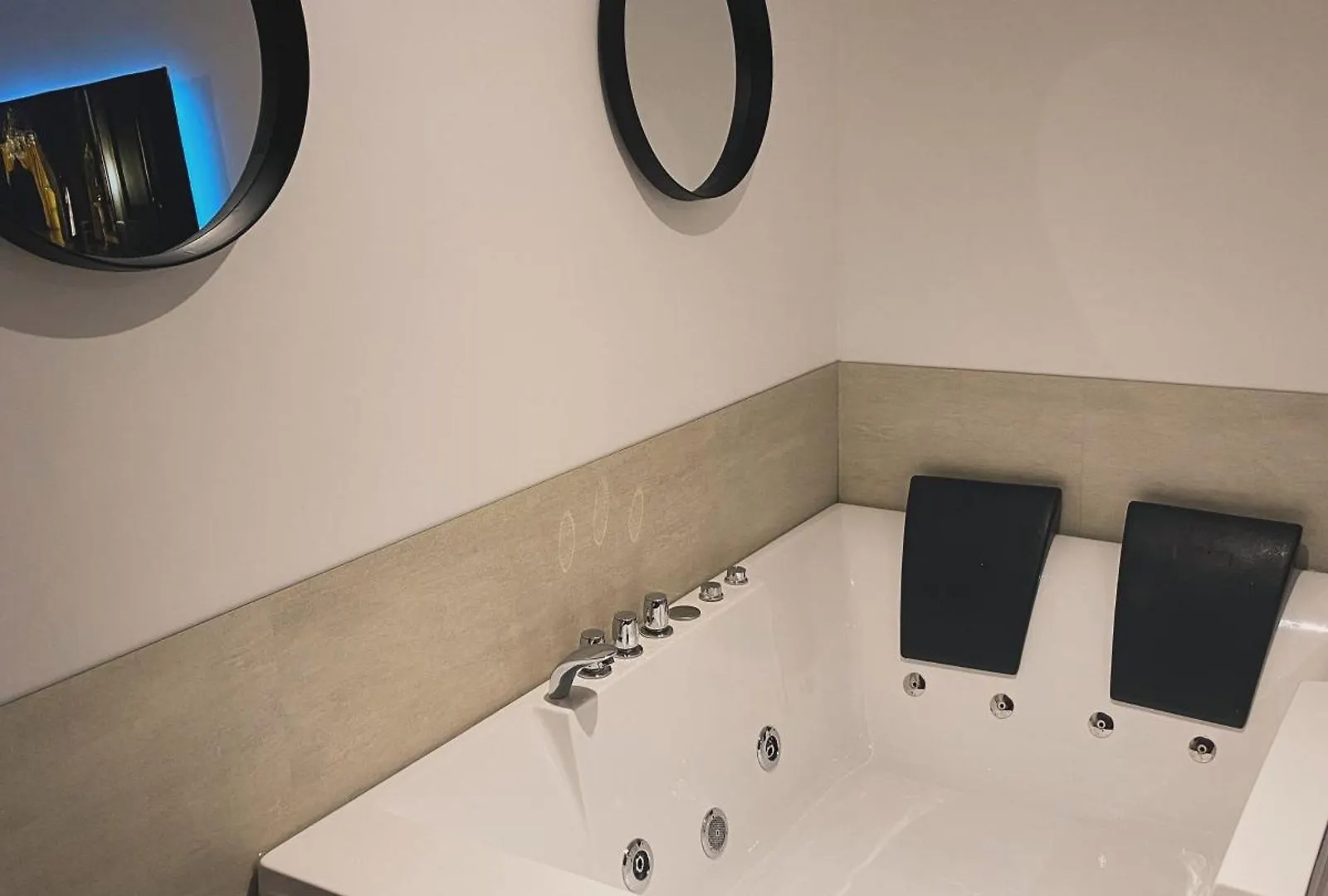 Apartment Cosy Home Avec Spa - Prox Airport, Cnpe, Eurexpo Pont-de-Cheruy